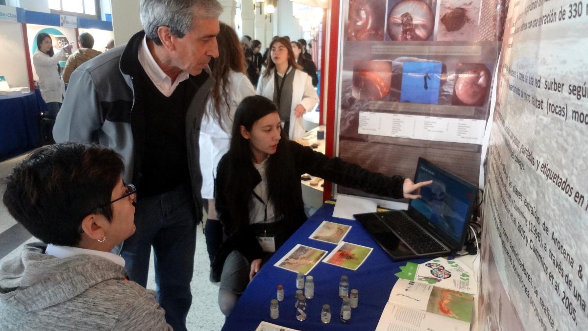 Participantes y jurado de la Feria Científica del MNHN.