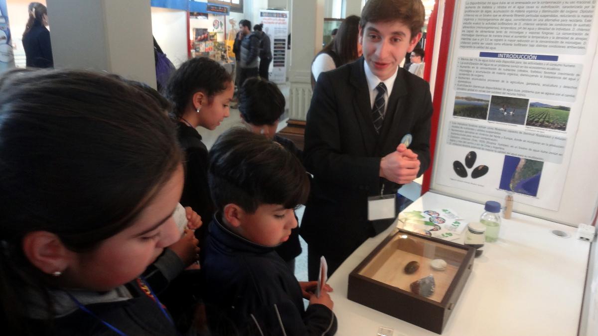 Participantes de la Feria Científica del MNHN.