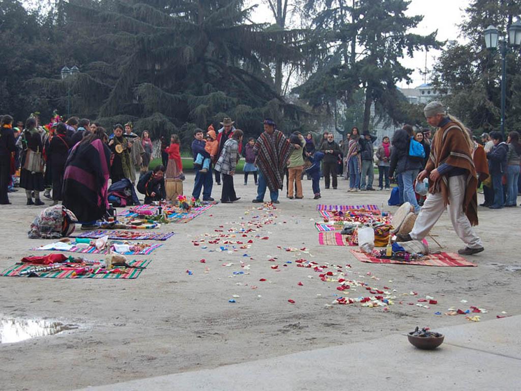 Celebración del Inti Raymi frente al MNHN