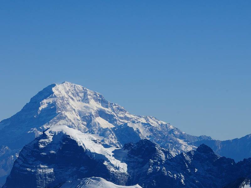 El Aconcagua visto desde el cerro El Plomo
