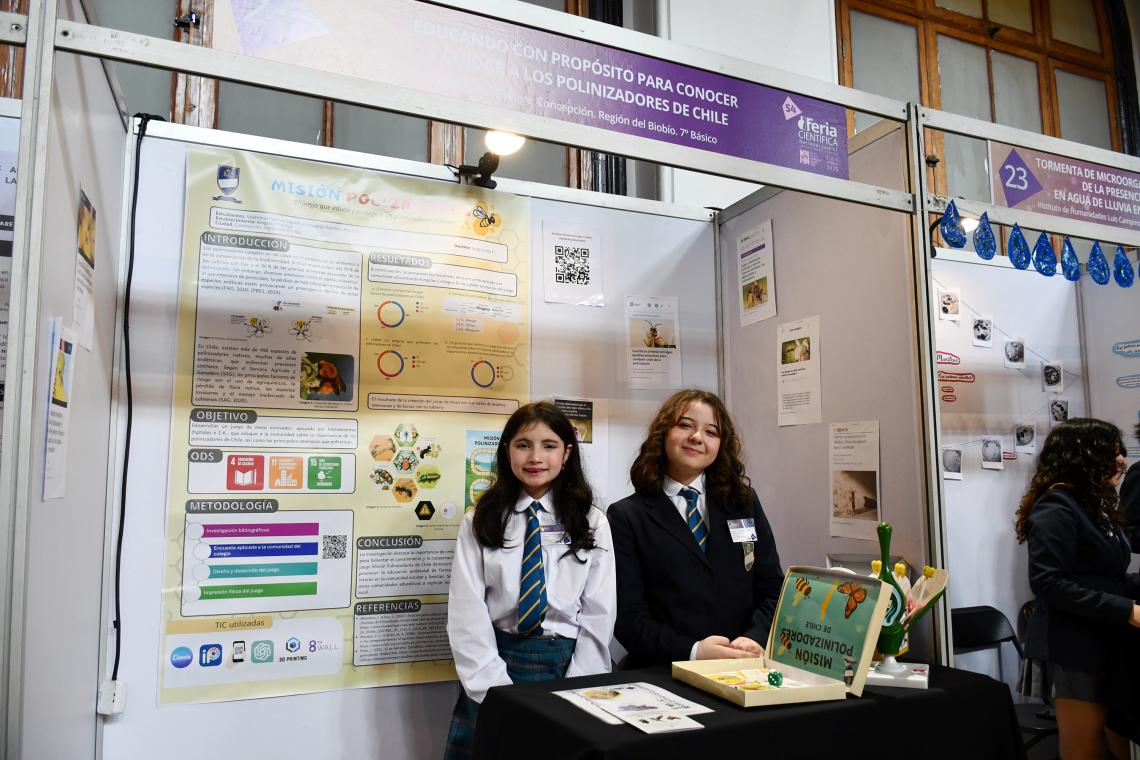 Proyecto ganador en enseñanza básica, "Educando con propósito para conocer y cuidar a los polinizadores de Chile", del Kingston College de Concepción. Proyecto ganador en enseñanza básica, "Educando con propósito para conocer y cuidar a los polinizadores de Chile", del Kingston College de Concepción.