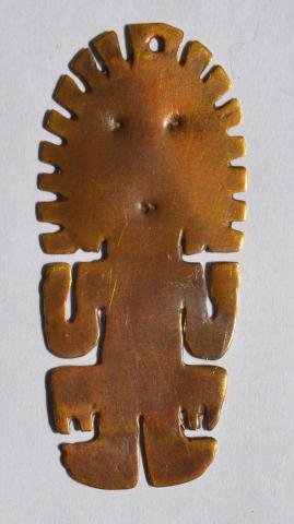 Figura 2: Figura antropomorfa de Guatacondo, colección MNHN. Figura 2: Figura antropomorfa de Guatacondo, colección MNHN.